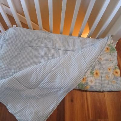 Vintage Queen Bedding Set – Gingham & Daisy Floral, 3 Piece Reversable