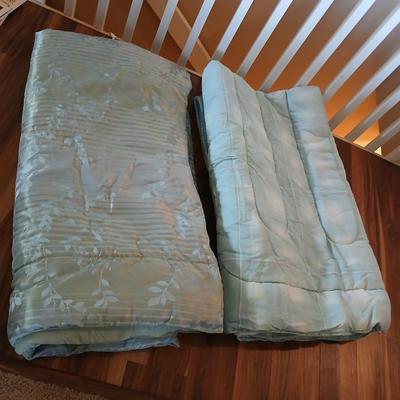 Queen Reversible Comforters – Light Blue Satin & Quilted Set (2 Pieces)