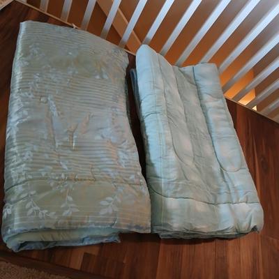 Queen Reversible Comforters – Light Blue Satin & Quilted Set (2 Pieces)