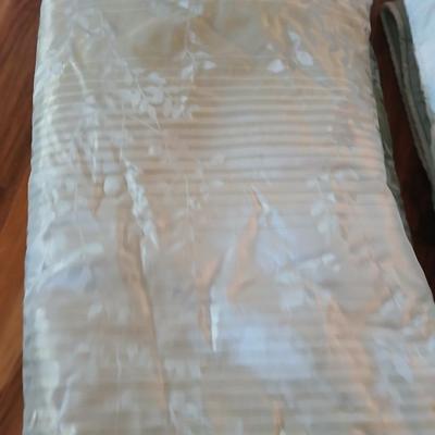 Queen Reversible Comforters – Light Blue Satin & Quilted Set (2 Pieces)