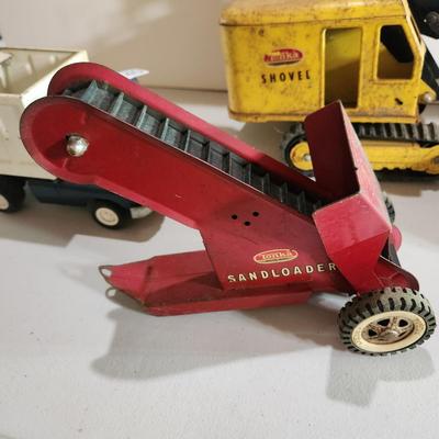 Lot of 3 Tonka Toys Sandloader, Trash Truck, Shovel
