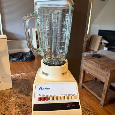 Sale Photo Thumbnail #55: Retro Osterizer 10-Speed Blender in creamy beige with a solid glass pitcher and all original buttons intact. Built like a tank and still runs great—perfect for smoothies, milkshakes, or a nostalgic countertop display!

Features:

10 speed settings: chop