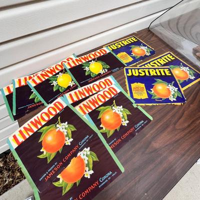 Lot 200 Orange labels
