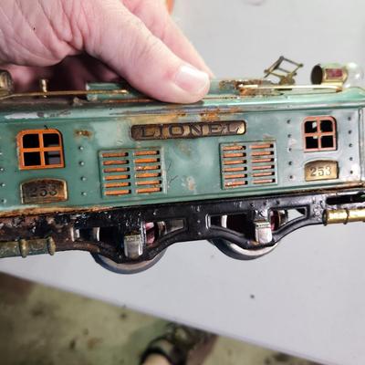 Lionel Prewar 296 Set untested for parts 257 3 607's 1 308