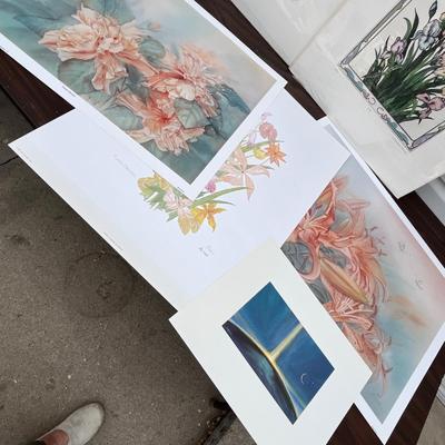 Lot 226 Assortment of flower prints