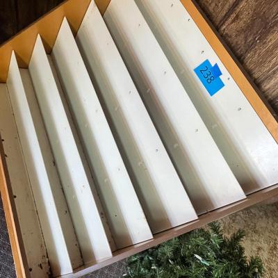 Lot 238 Small Card Rack