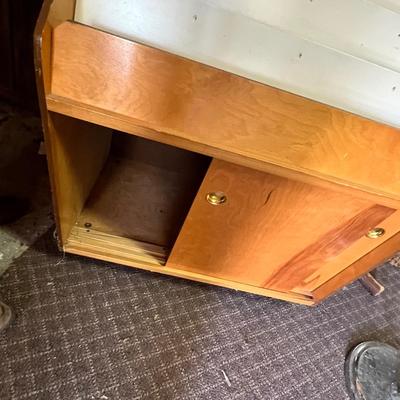 Lot 238 Small Card Rack