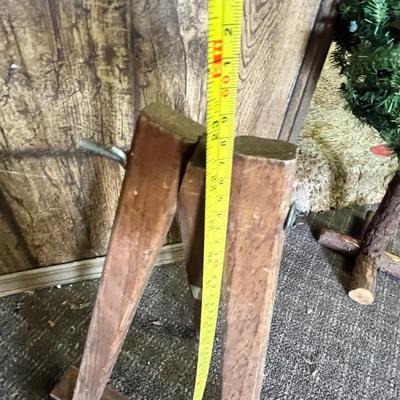 Lot 240 2 wood table top easelss