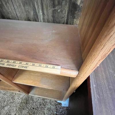 Lot 264 Oak colored book shelf