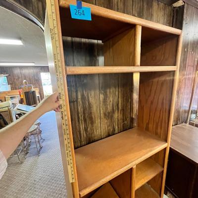 Lot 264 Oak colored book shelf