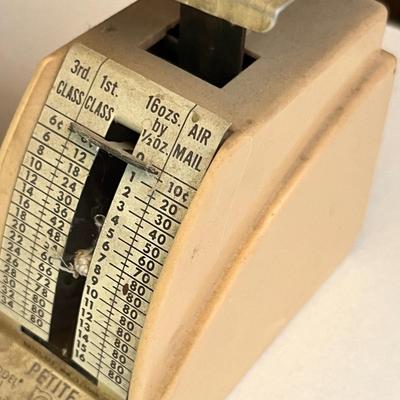 Lot 266 Vintage scales