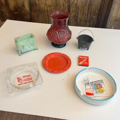 Lot 270 Vintage smoking items