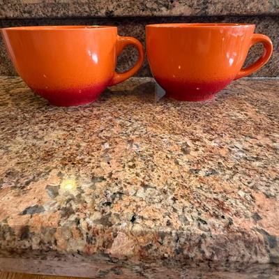 Sale Photo Thumbnail #81: Bright and bold oversized stoneware mugs by Bruntmor—great for soups, chili, or latte lovers. Microwave, oven, and dishwasher safe.
