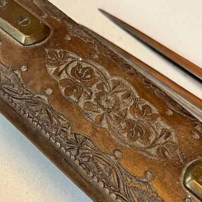 Lot 275 Asian carving set