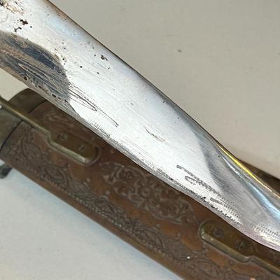 Lot 275 Asian carving set