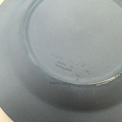 Wedgwood Jasperware Collection – 4 Portrait Plates & Trinket Box