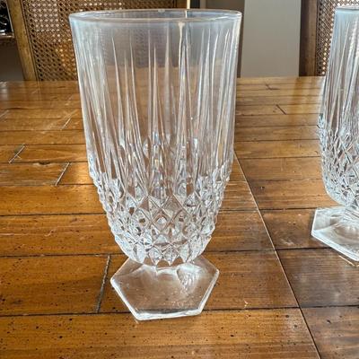 Sale Photo Thumbnail #119: Elegant cut glass tumblers with hexagonal bases and a vintage-inspired diamond pattern. Perfect for water, cocktails, or display.