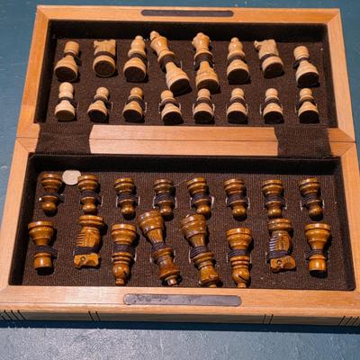 LOT 184B: Large Amount Of Vintage/Unique Board Games, Hasbro, Milton Bradley, Parker Brothers Starting Line Up Talking Baseball &...