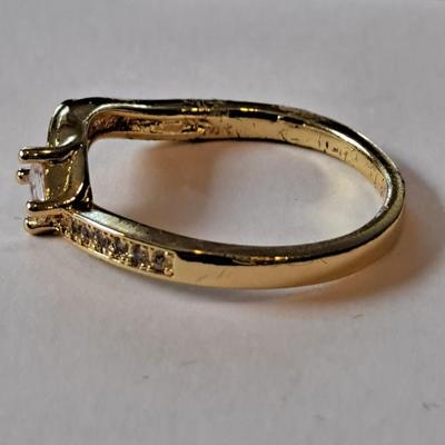 Fashion Ring