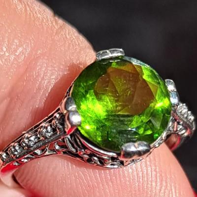 Peridot Ring Size 7