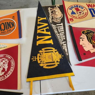 Lot of Vintage Pennants Baltimore Orioles Knicks Maryland Navy Washington Capitals Diplomats