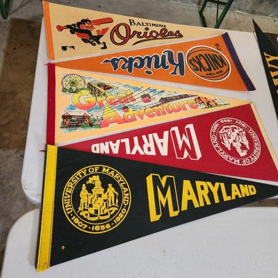 Lot of Vintage Pennants Baltimore Orioles Knicks Maryland Navy Washington Capitals Diplomats
