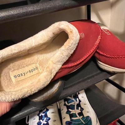 Big Lot Designer Women’s Size 9 Shoes