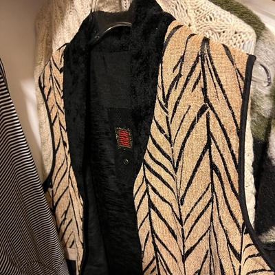 Lot Women’s Clothing - High Quality, Eruopean Designers, Sz L-XL