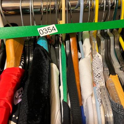 Lot Women’s Clothing - High Quality, Eruopean Designers, Sz L-XL