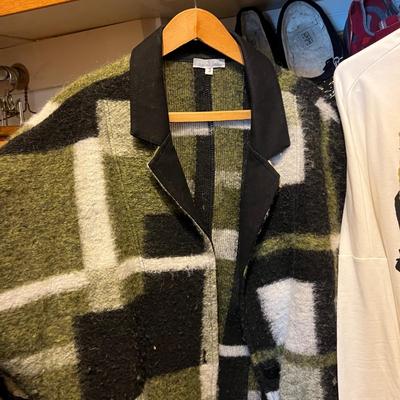 Lot Women’s Clothing - High Quality, Eruopean Designers, Sz L-XL