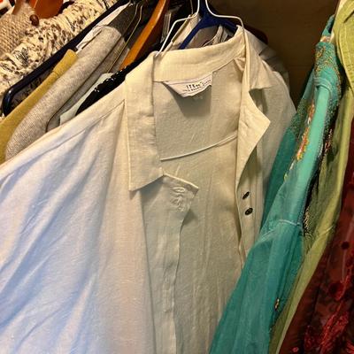 Lot Women’s Clothing - High Quality, Designer, Sz L-XLL