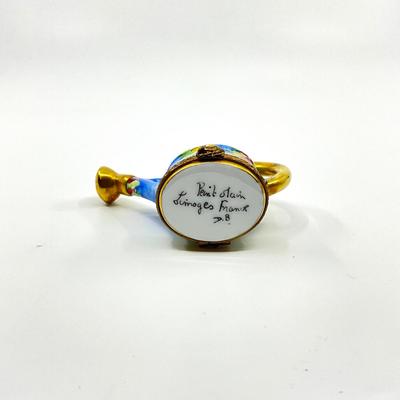 Sale Photo Thumbnail #364: Measurements:
2" in height, 3" in width