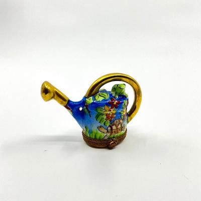 Sale Photo Thumbnail #361: Measurements:
2" in height, 3" in width