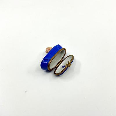 Sale Photo Thumbnail #388: Measurements:
2" in width, 1.5" in height