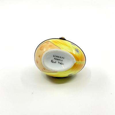 Sale Photo Thumbnail #434: Measurements:
2.25" in width, 1.75" in height