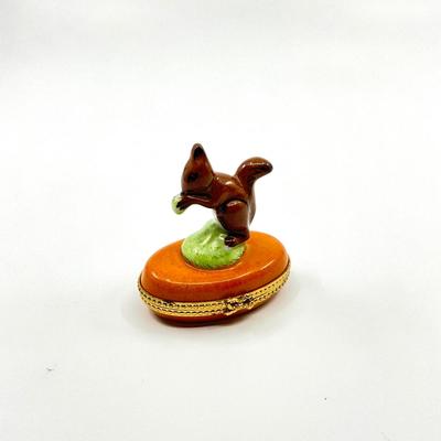 Sale Photo Thumbnail #439: Measurements:
2.25" in height, 2.25" in width