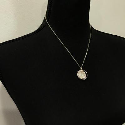 Beautiful Crystal Michigan America’s high five pendant necklace