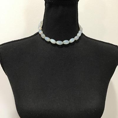 Vintage art, deco, opaline, opalite, graduated, glass bead necklace