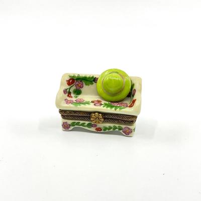 Sale Photo Thumbnail #460: Measurements:
2" in width, 2.25" in height