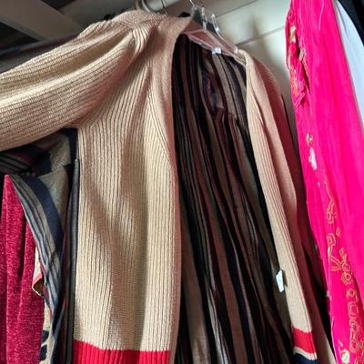 HUGE Lot Women’s Clothes - High Quality, Vint., Contemp., Designer, Formal etc.