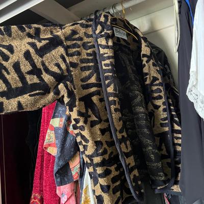 HUGE Lot Women’s Clothes - High Quality, Vint., Contemp., Designer, Formal etc.