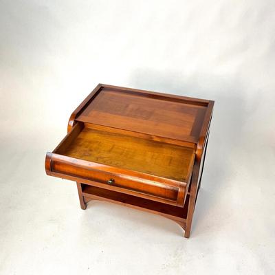 Sale Photo Thumbnail #495: Measurements:
27.5" in height, 28" in width, 17" in depth