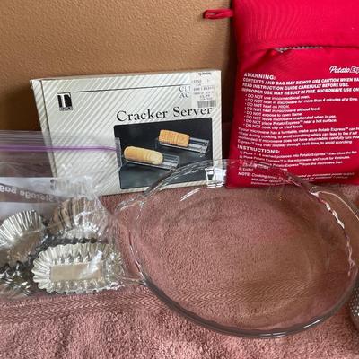 Pie plate, cracker server and more