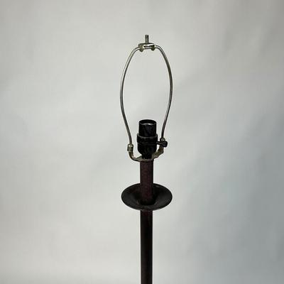 Sale Photo Thumbnail #517: Comes with linen
Measurements:
58" in height