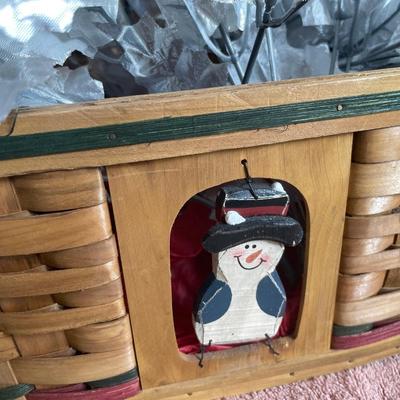 Snowman basket and red mugs