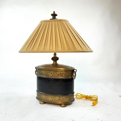 Sale Photo Thumbnail #533: Comes with Plated Slik shade
Measurements:
28" in height