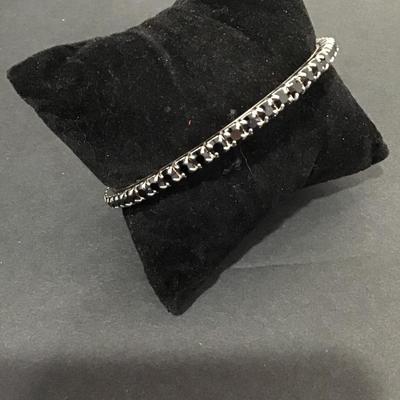 Very pretty Black glass rhinestone bangle bracelet. Very nice.