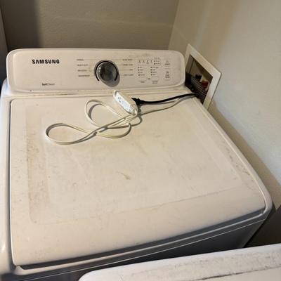 Sale Photo Thumbnail #334: Samsung top-load washer with multiple cycle settings. Light wear on top; appears functional.