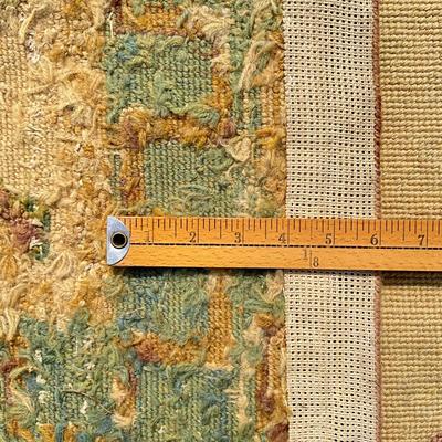 Sale Photo Thumbnail #553: Has two small spots, see pictures
Measurements:
9' 6" in width, 13' 6" in length