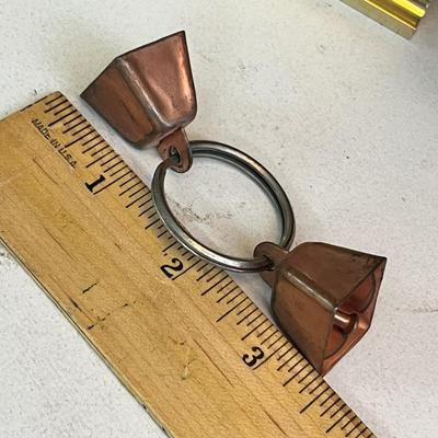 Lot 281 Metal ware decor